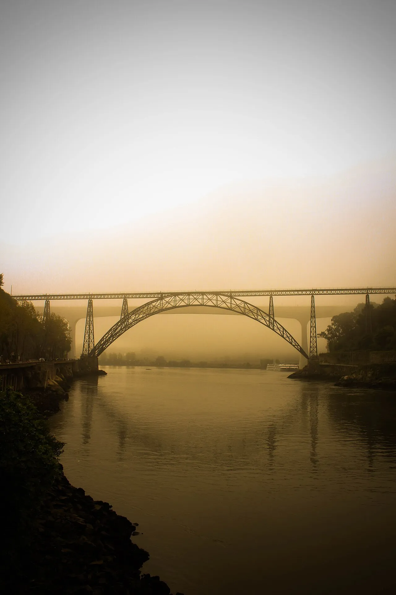 Maria Pia Bridge