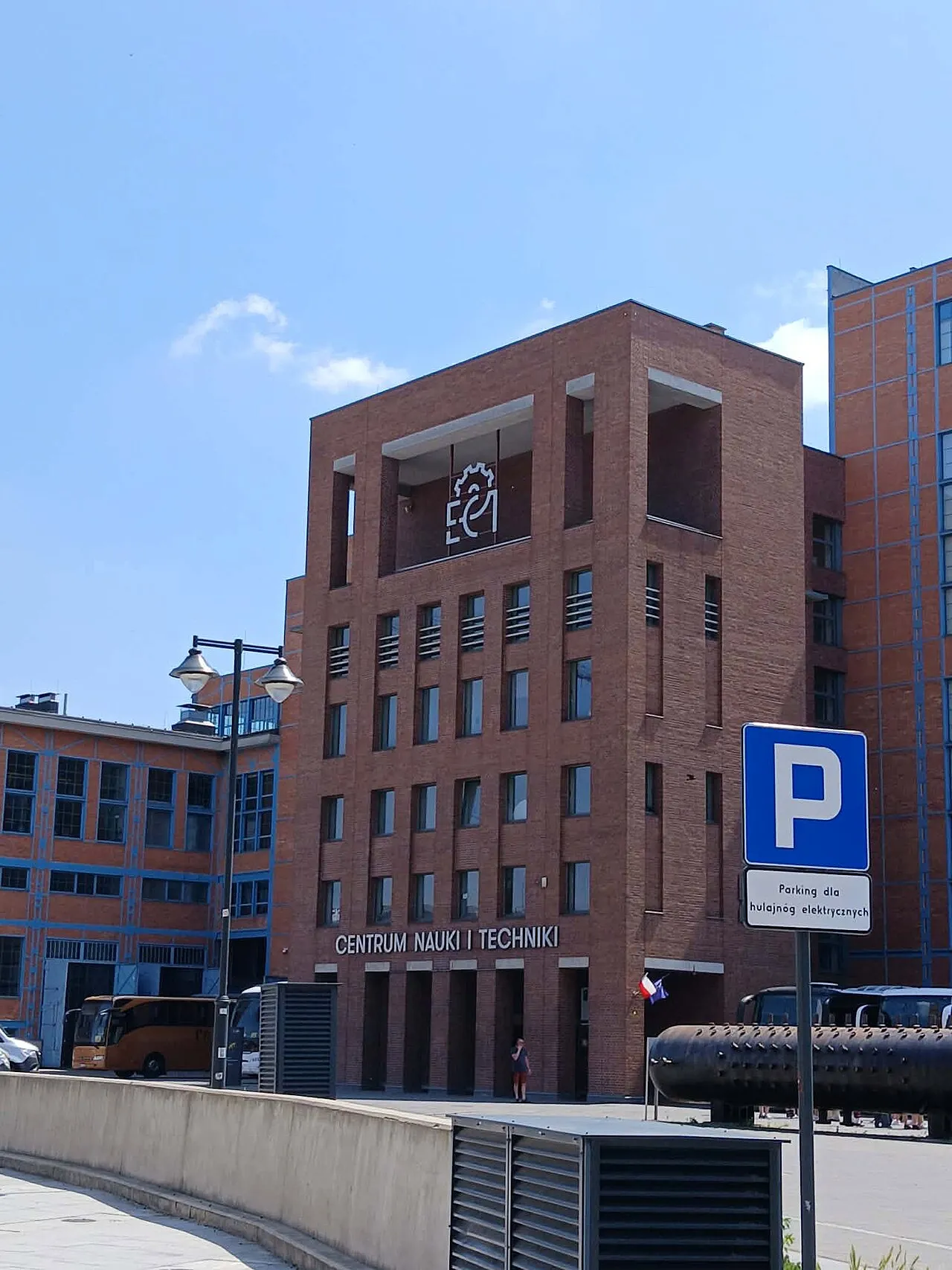 EC1 Science and Technology Centre