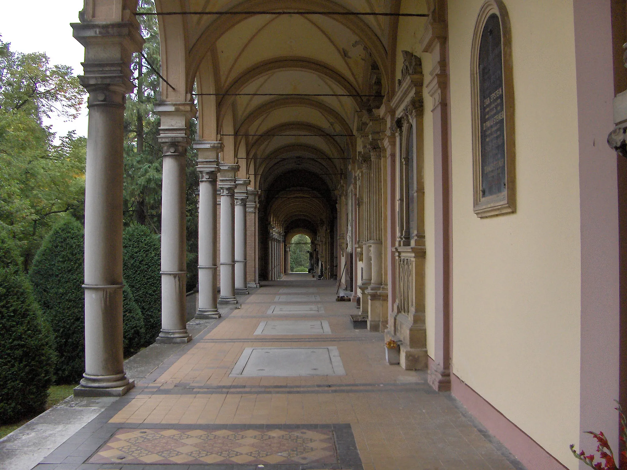 Mirogoj Arcades