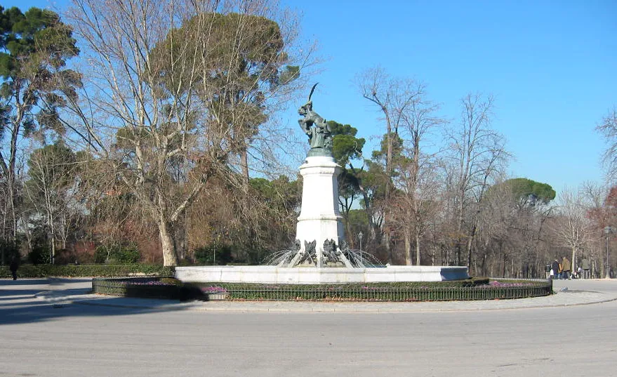 Fuente del Ángel Caído