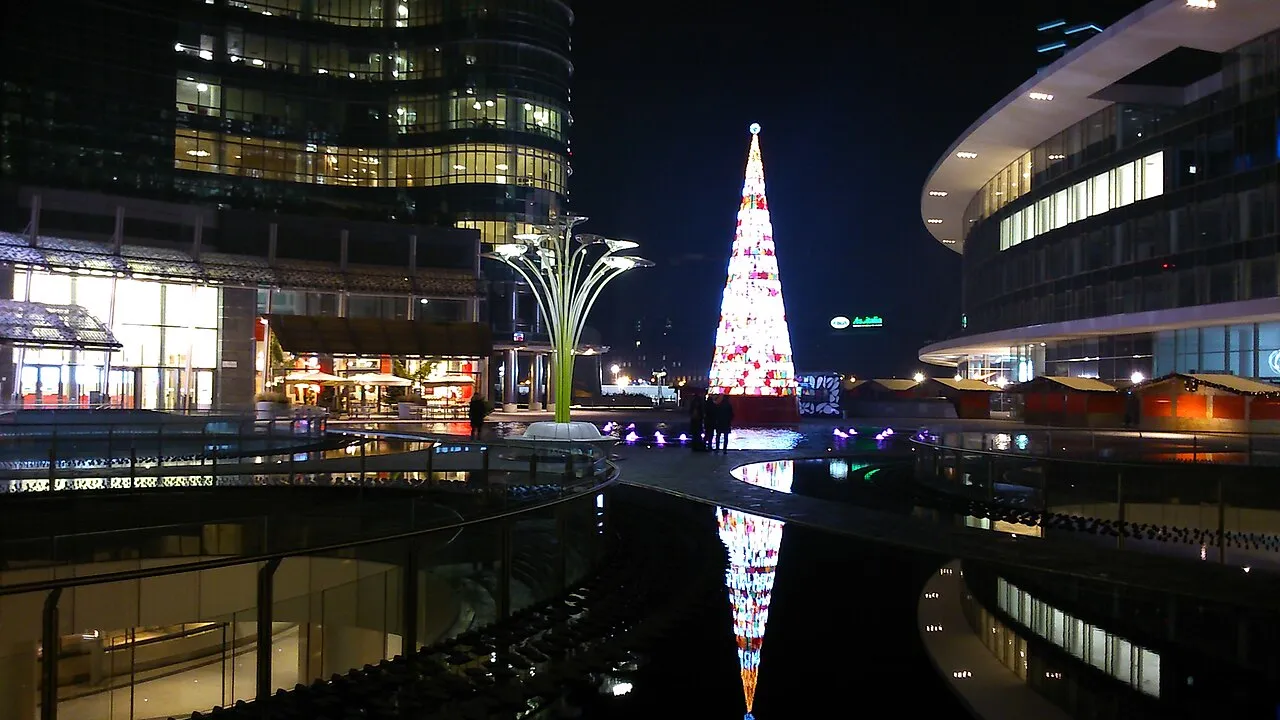 Piazza Gae Aulenti