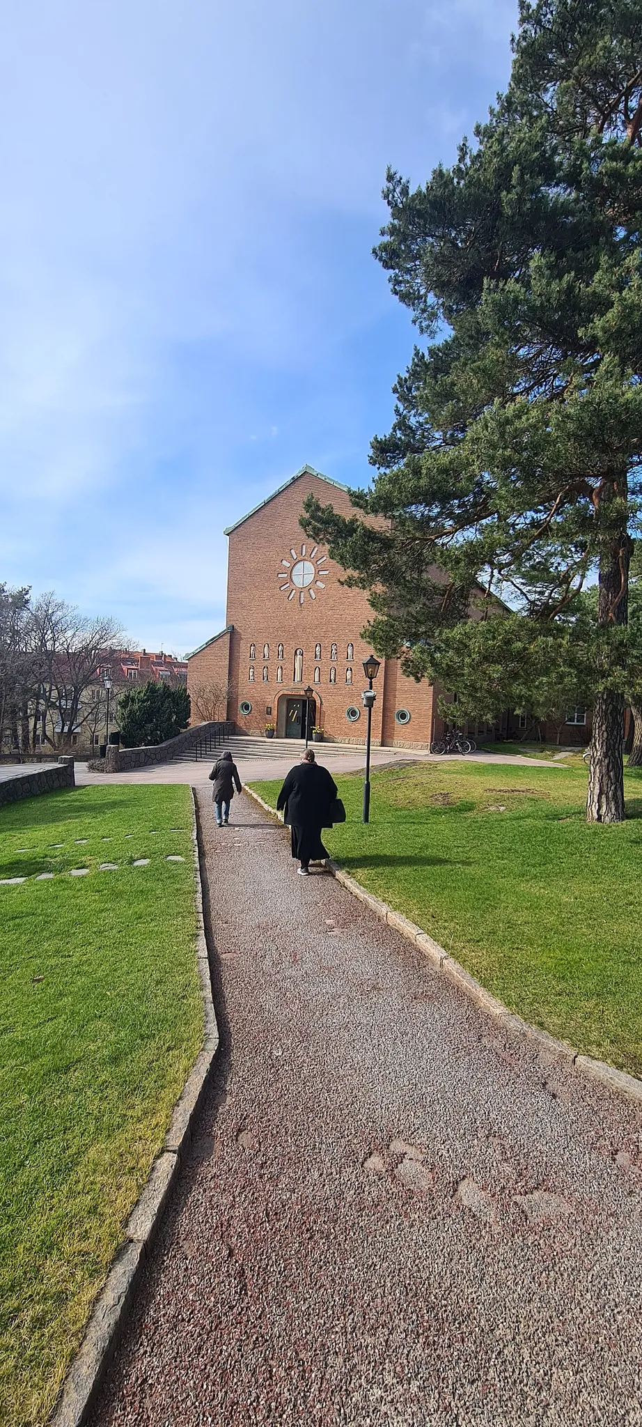 Essinge kyrka