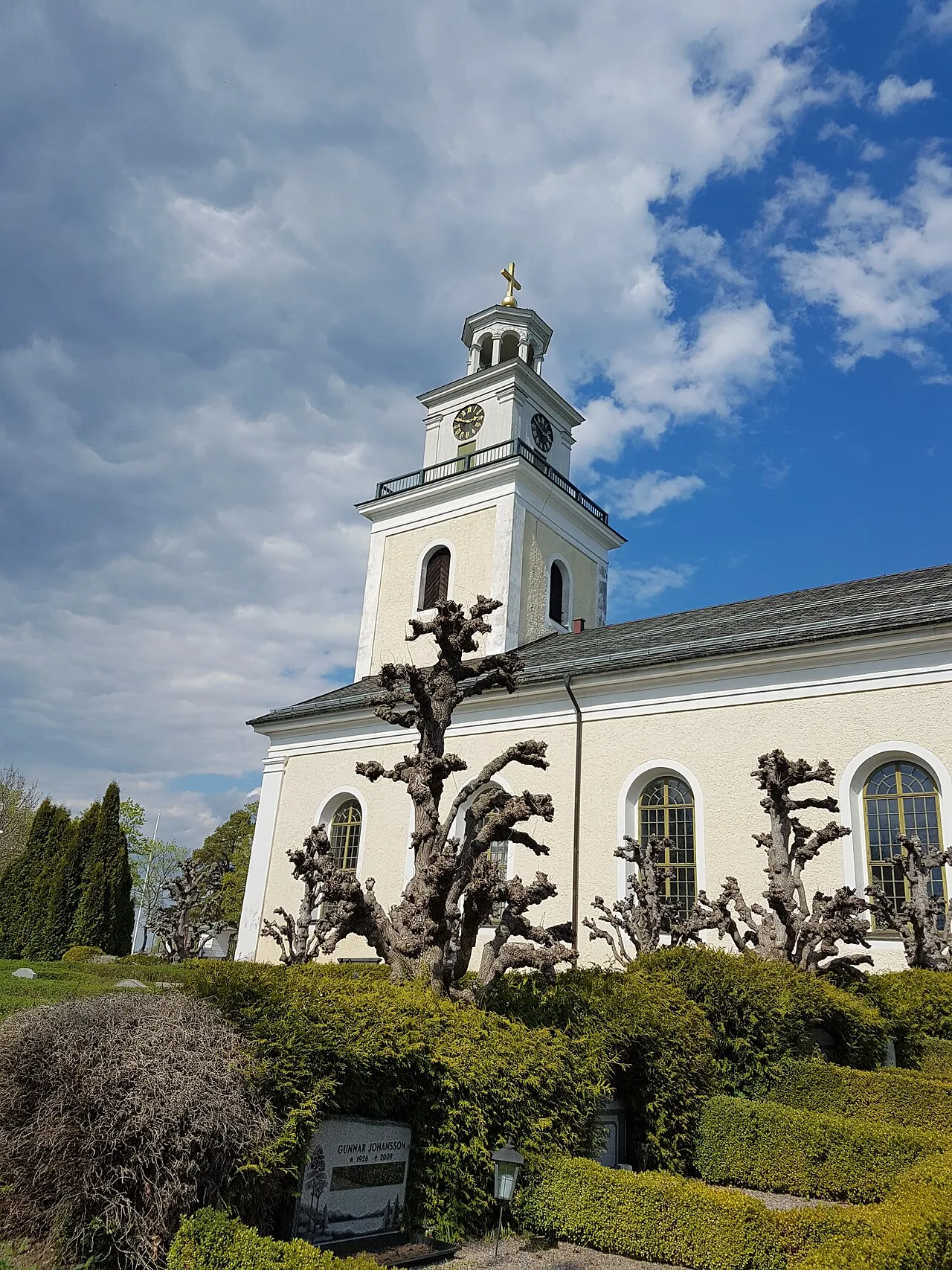 Lofta kyrka