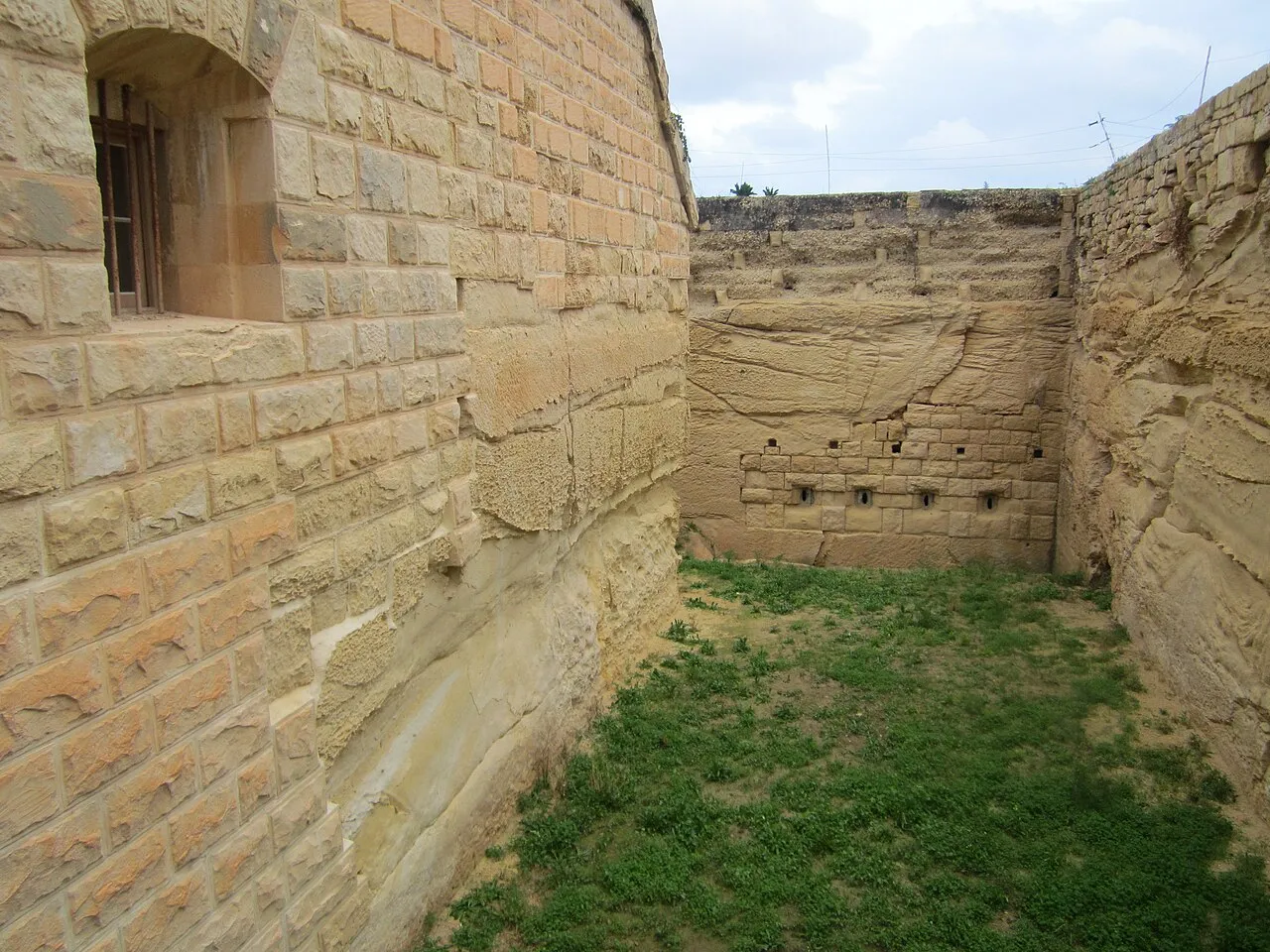 Fort Rinella