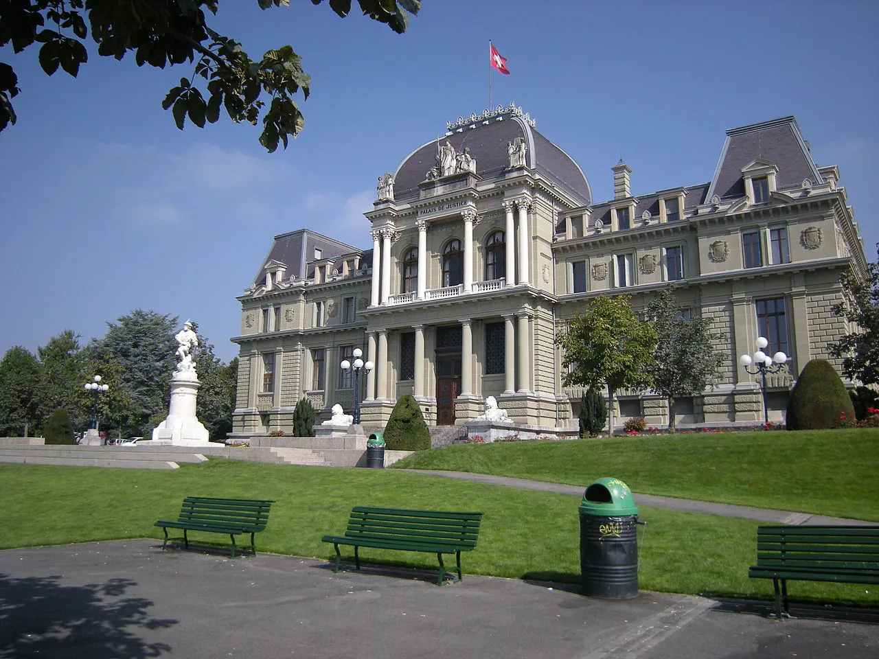 Palais de Justice de Montbenon