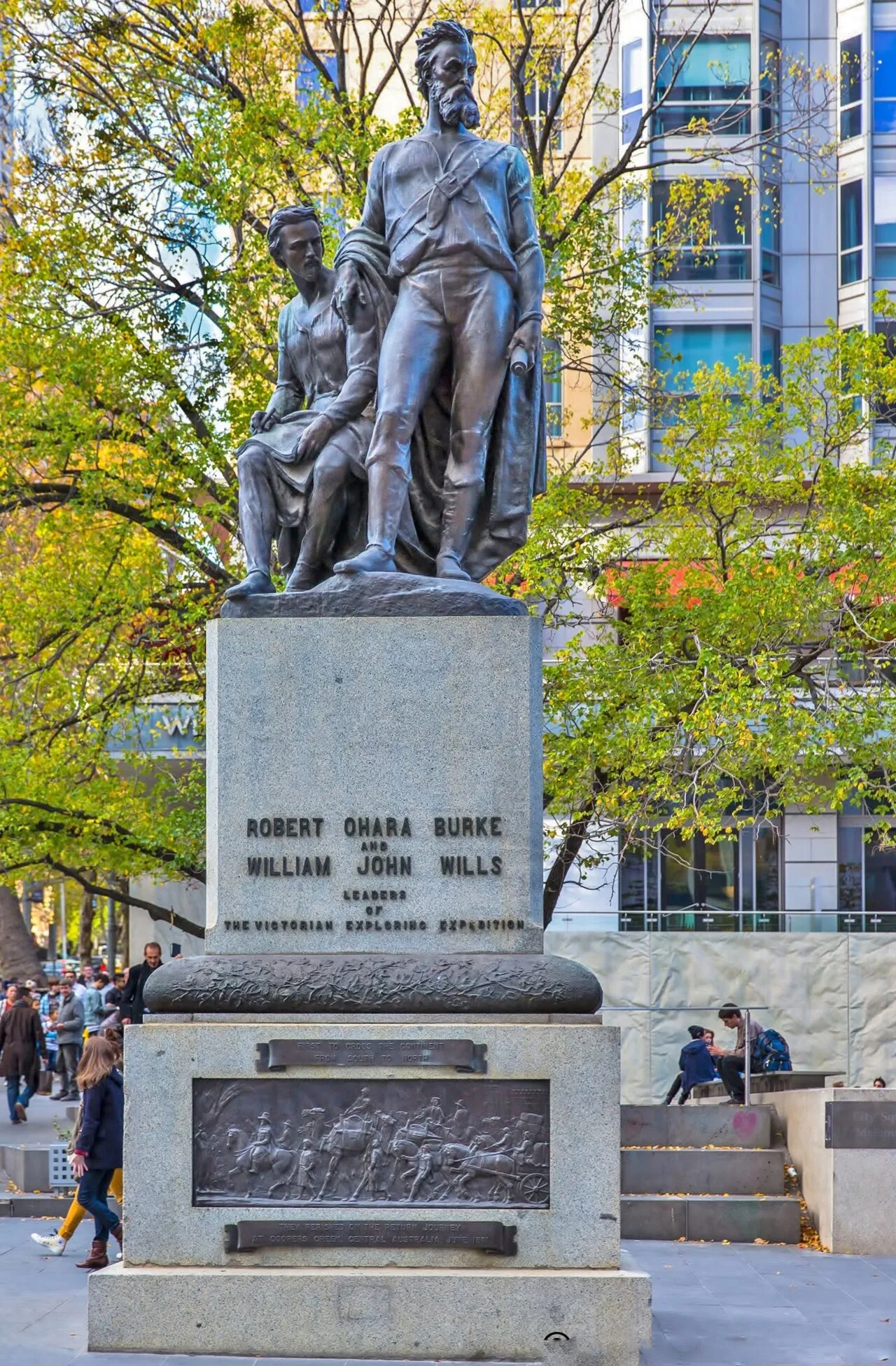 Burke and Wills Monument
