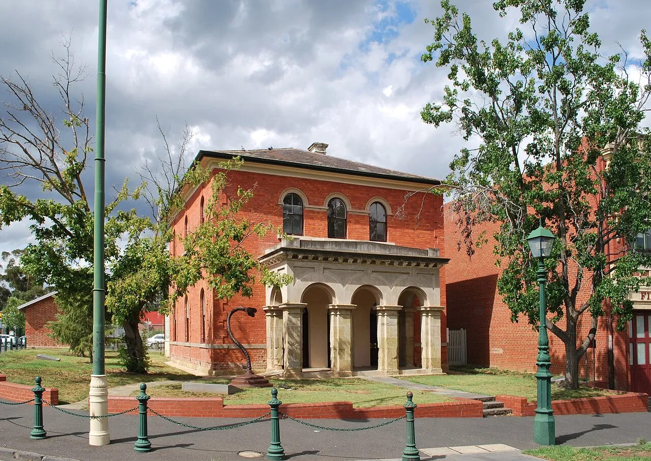 Dudley House