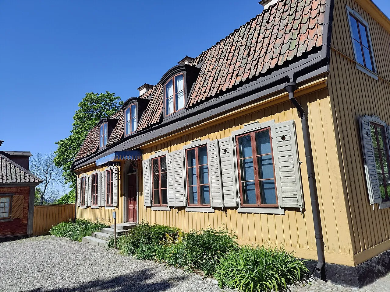 Hazelius Mansion