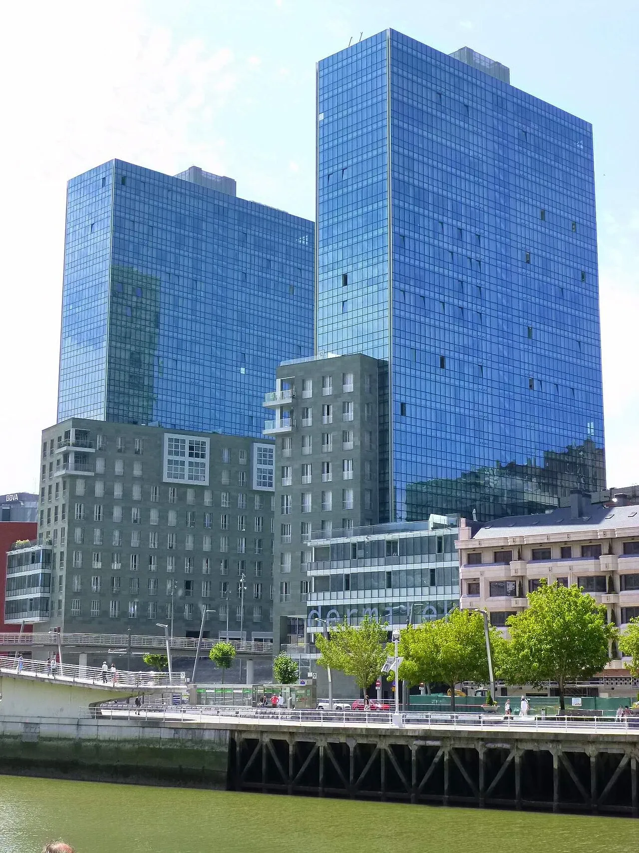 Isozaki Gate