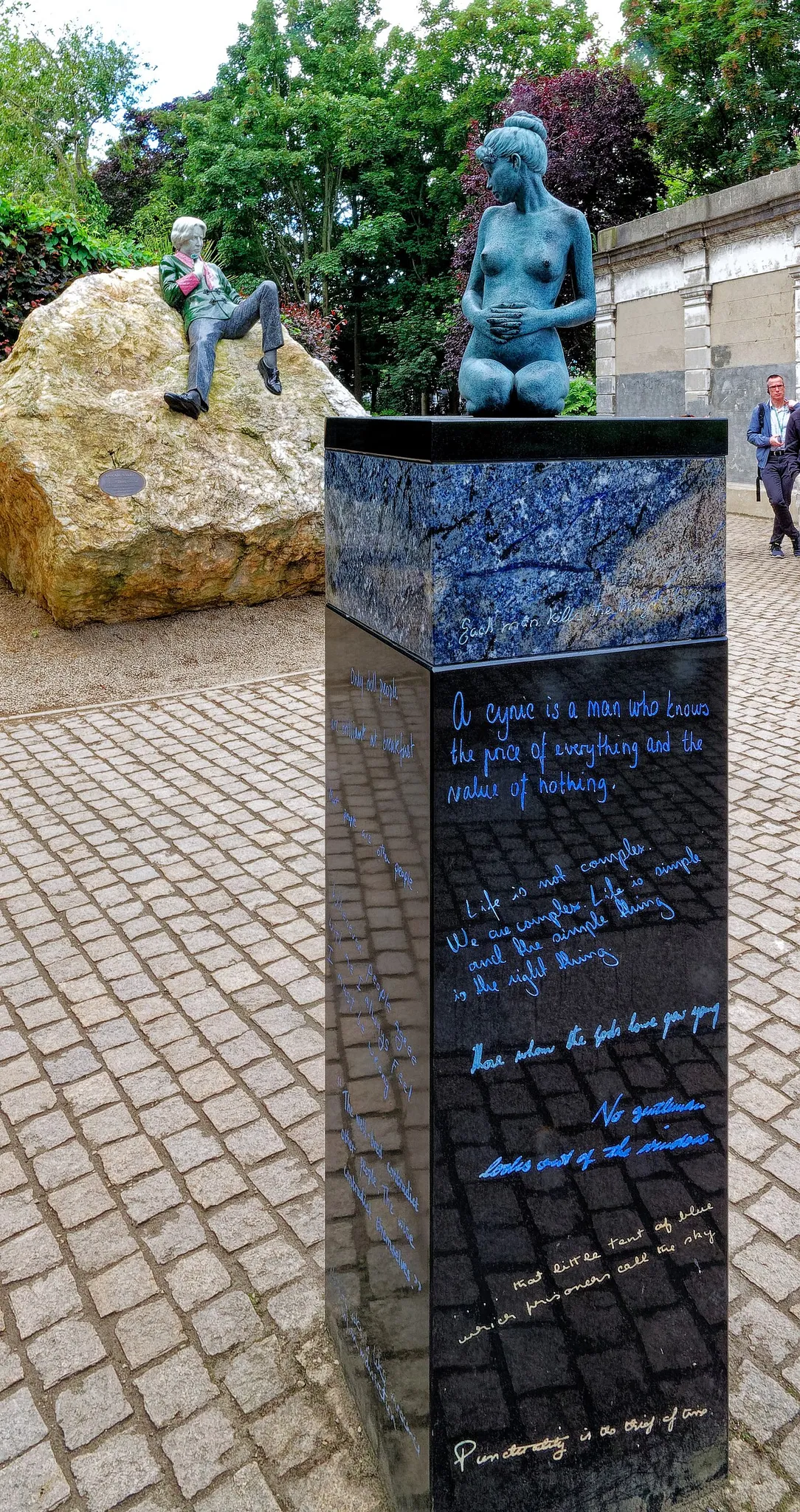 Oscar Wilde Memorial