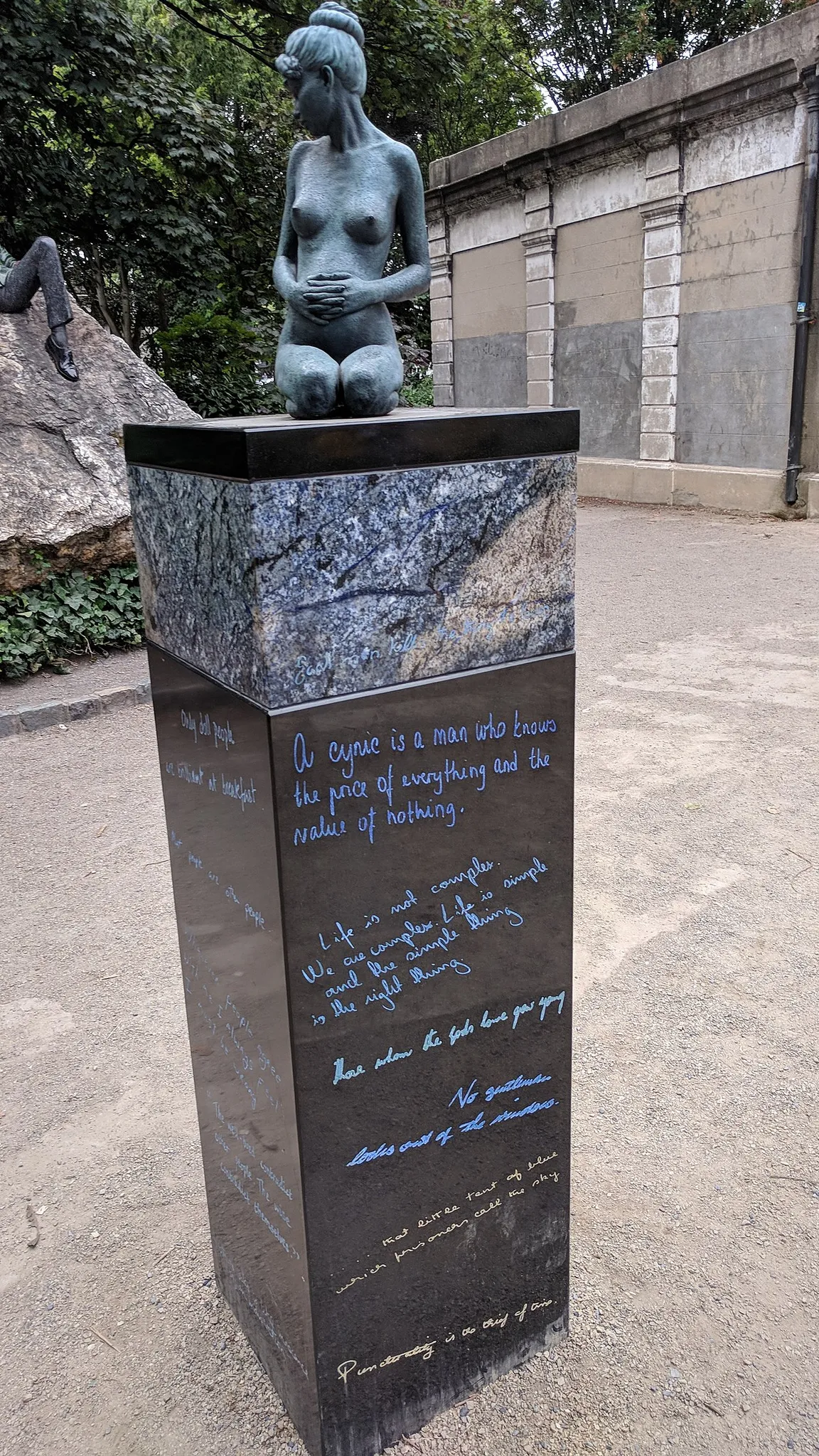 Oscar Wilde Memorial