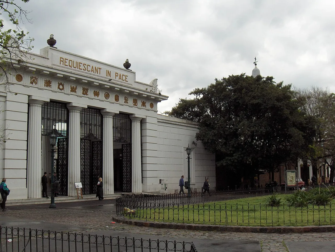 Recoleta Cemetery