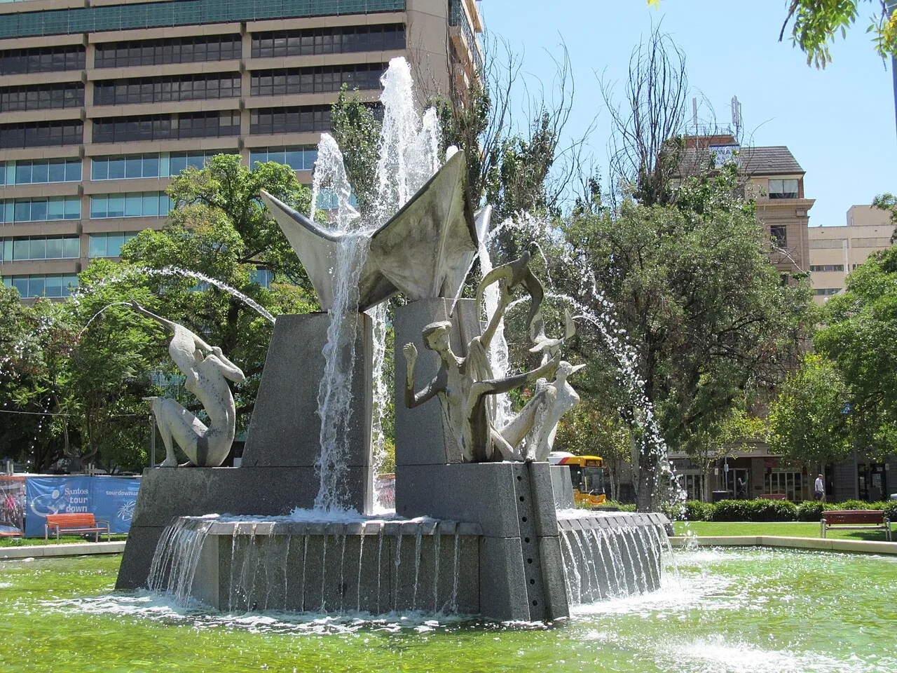 Victoria Fountain