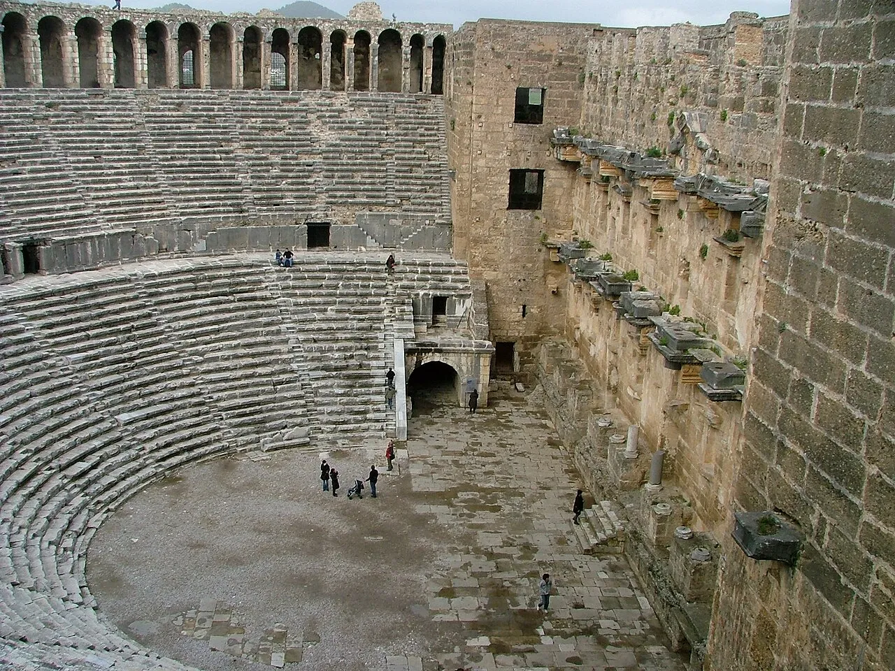 Aspendos Antik Tiyatrosu