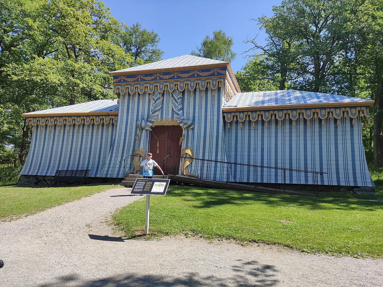 Vakttältet