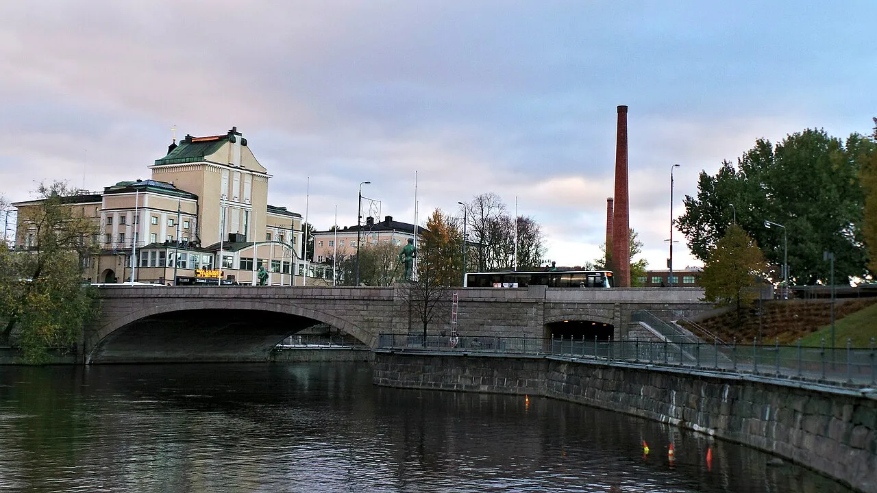 Häme Bridge