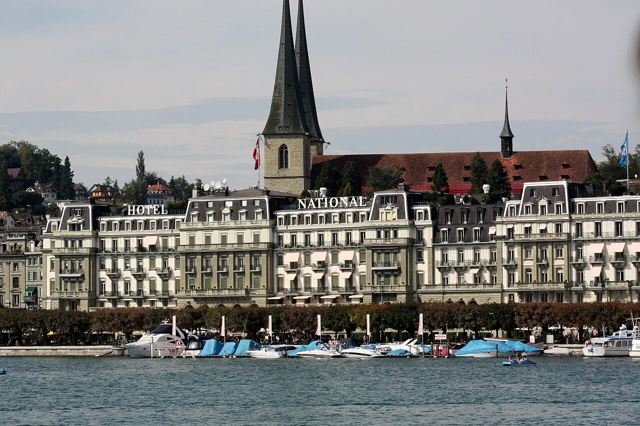 National Hotel