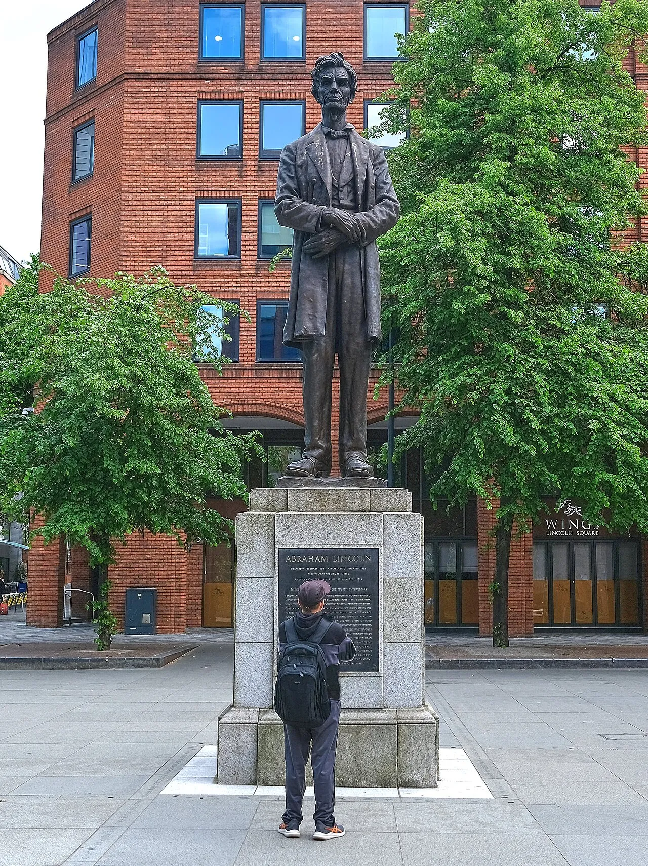 Lincoln Square Memorial