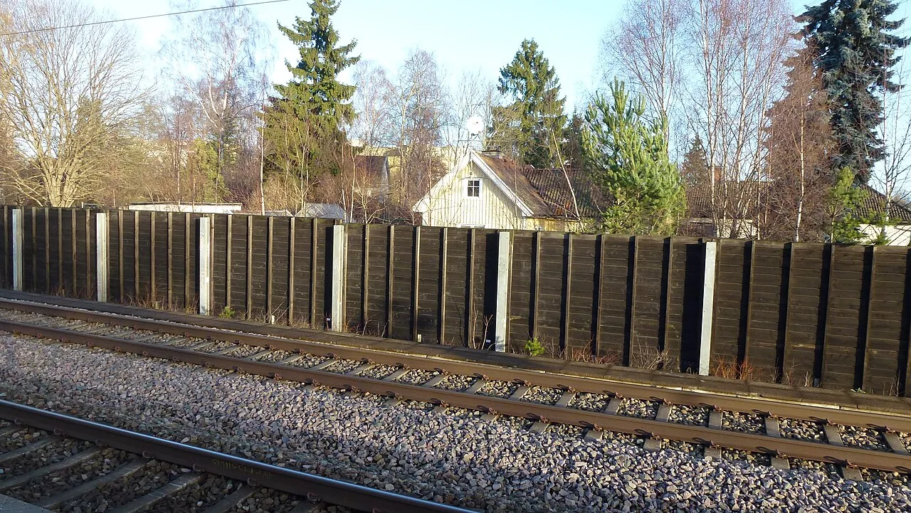 Häggvik railway station