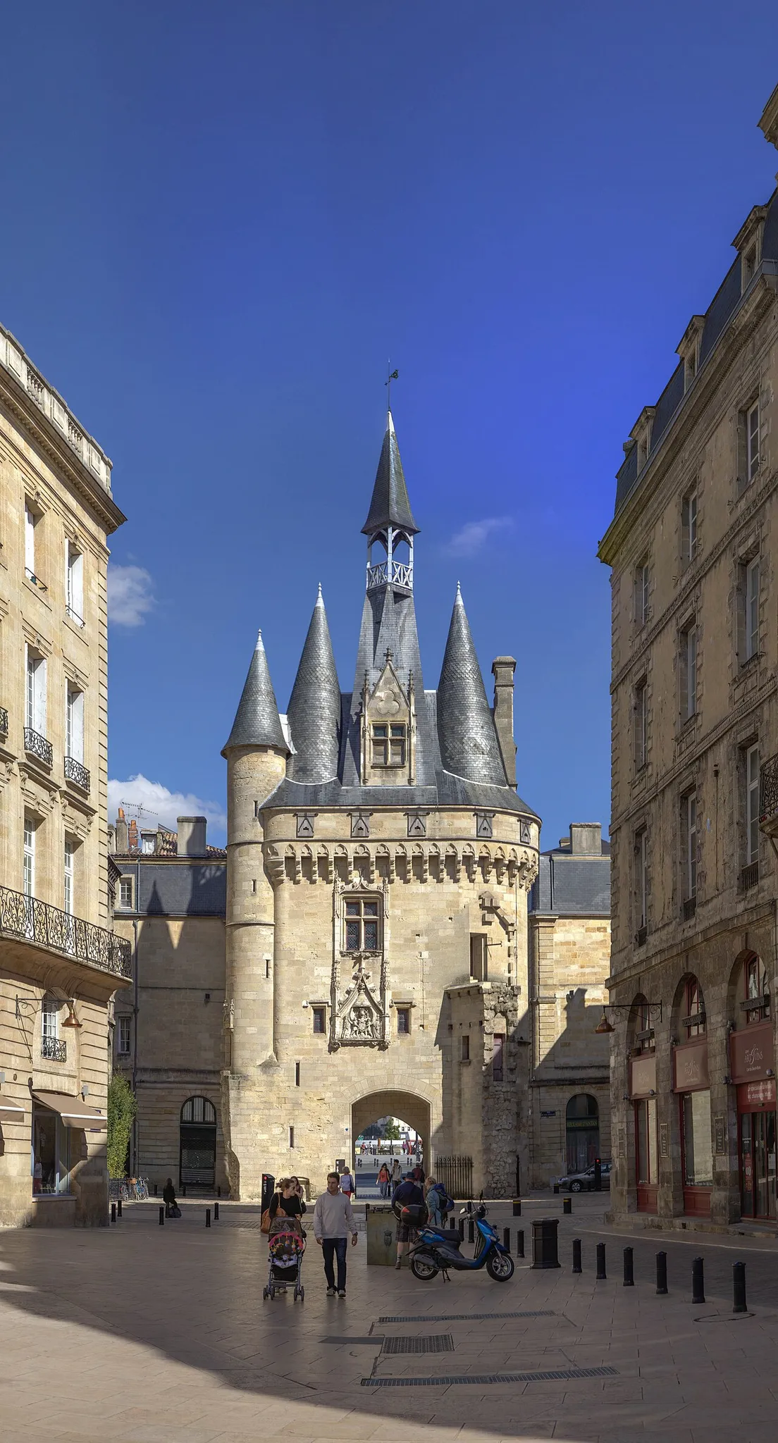 Porte Cailhau
