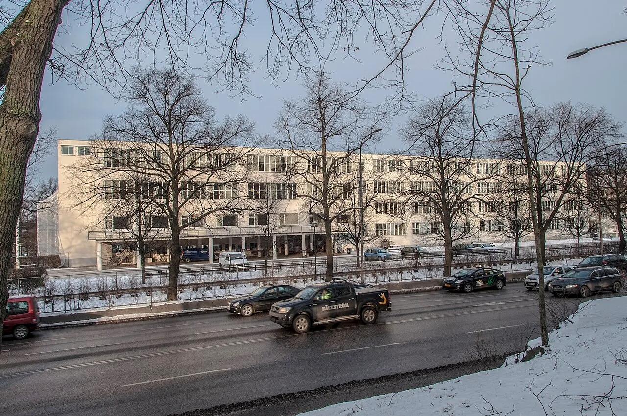 Sveaplans gymnasium