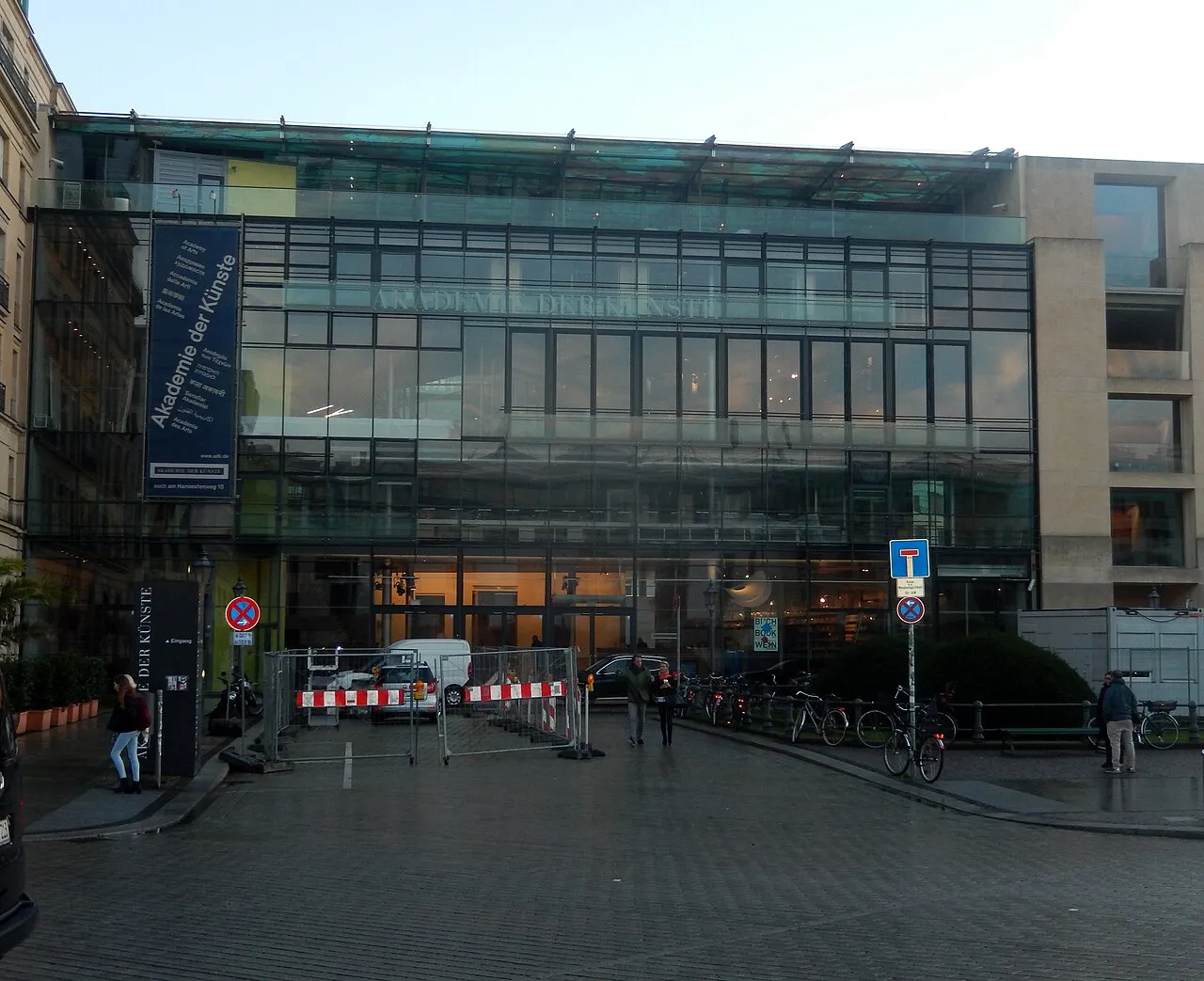 Academy of Arts