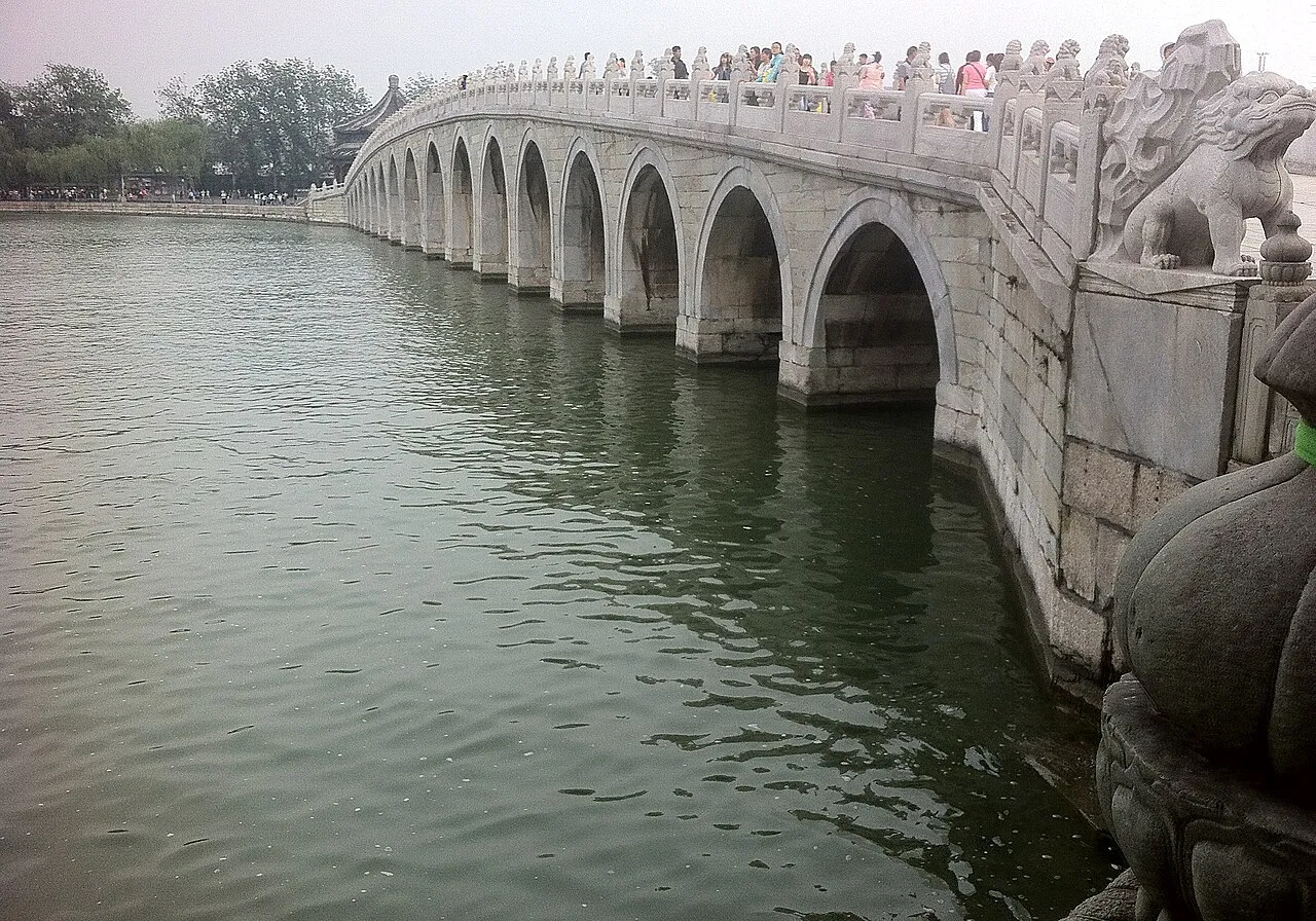 Seventeen-Arch Bridge