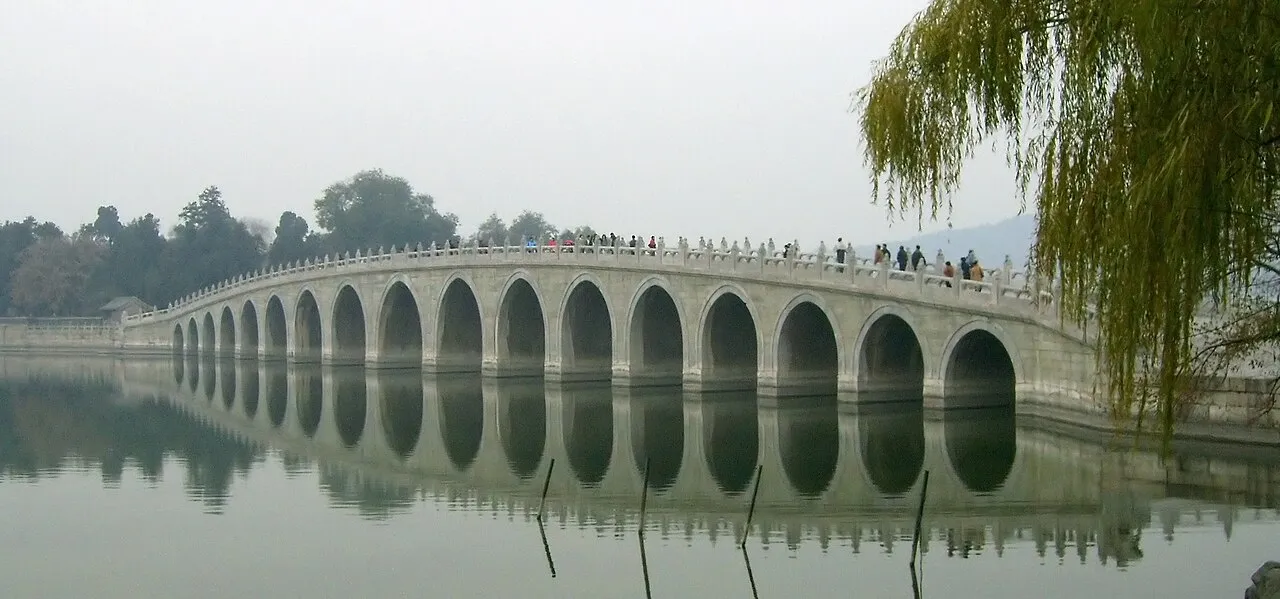 Seventeen-Arch Bridge