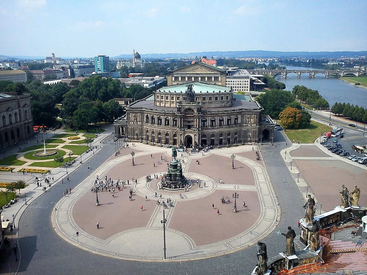 Theater Square