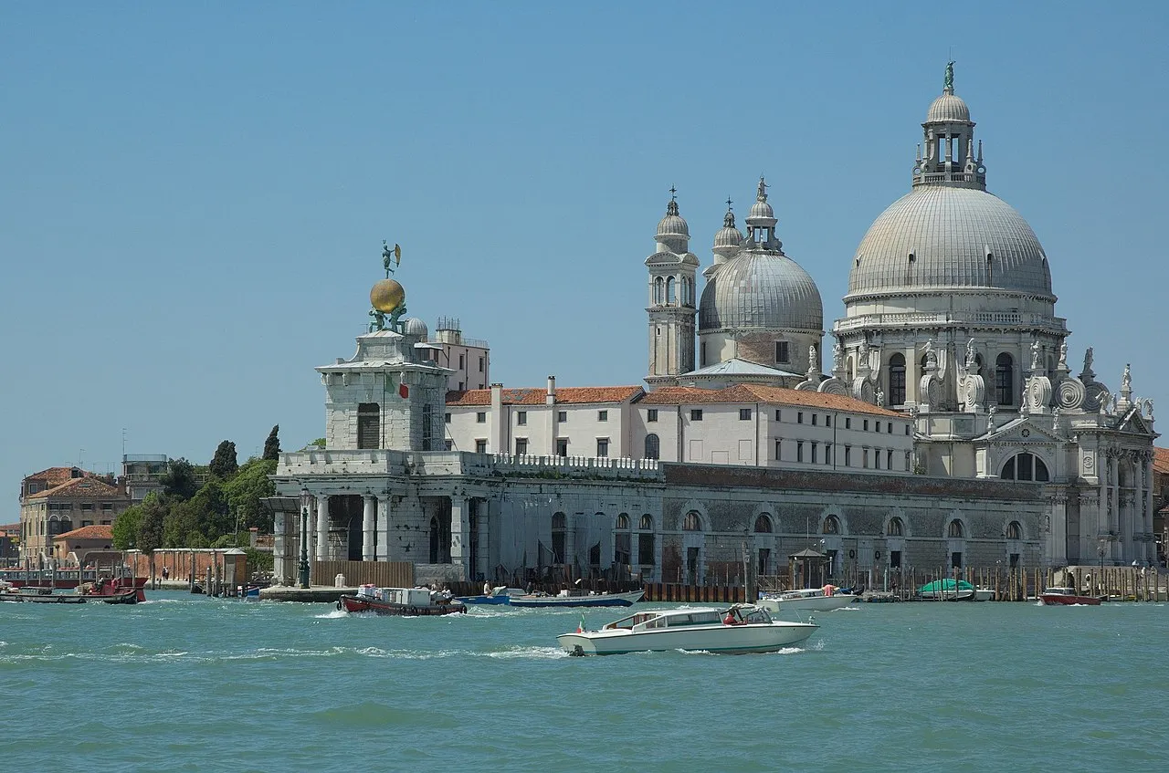 Punta della Dogana