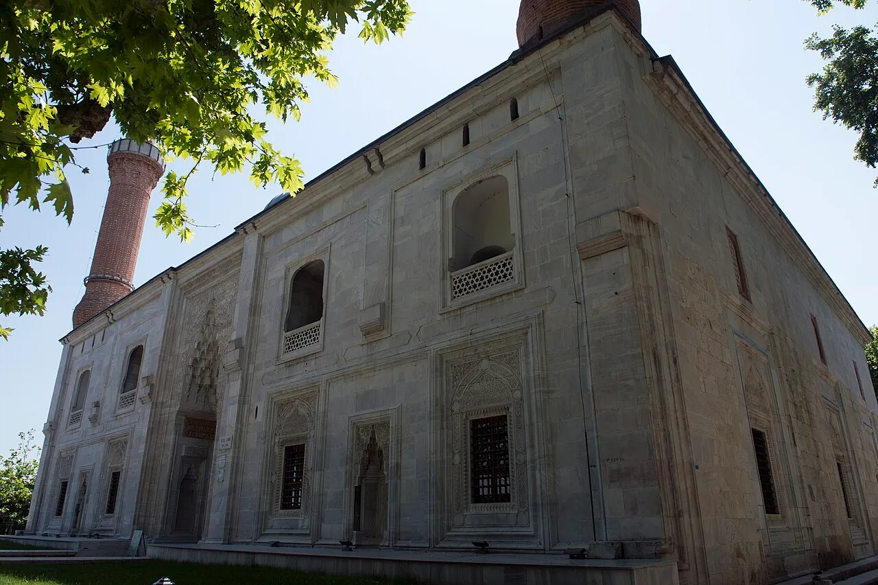 Yeşil Cami