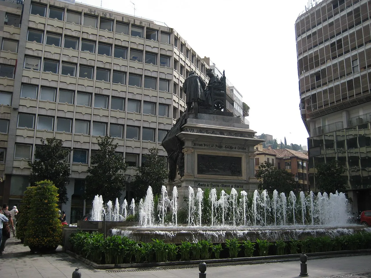 Monumento a Isabel la Católica y Cristóbal Colón