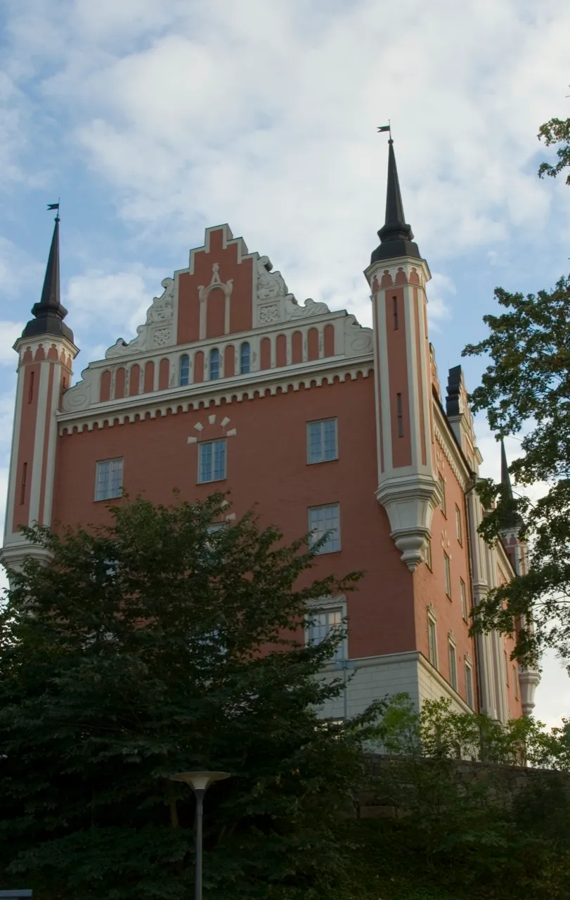 Admiralty House