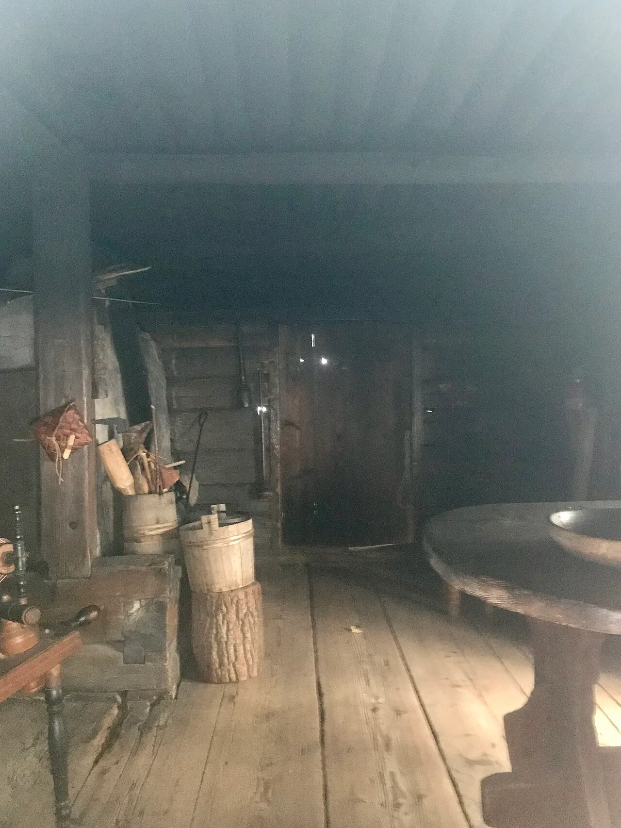 Rökstugan och bostadshus