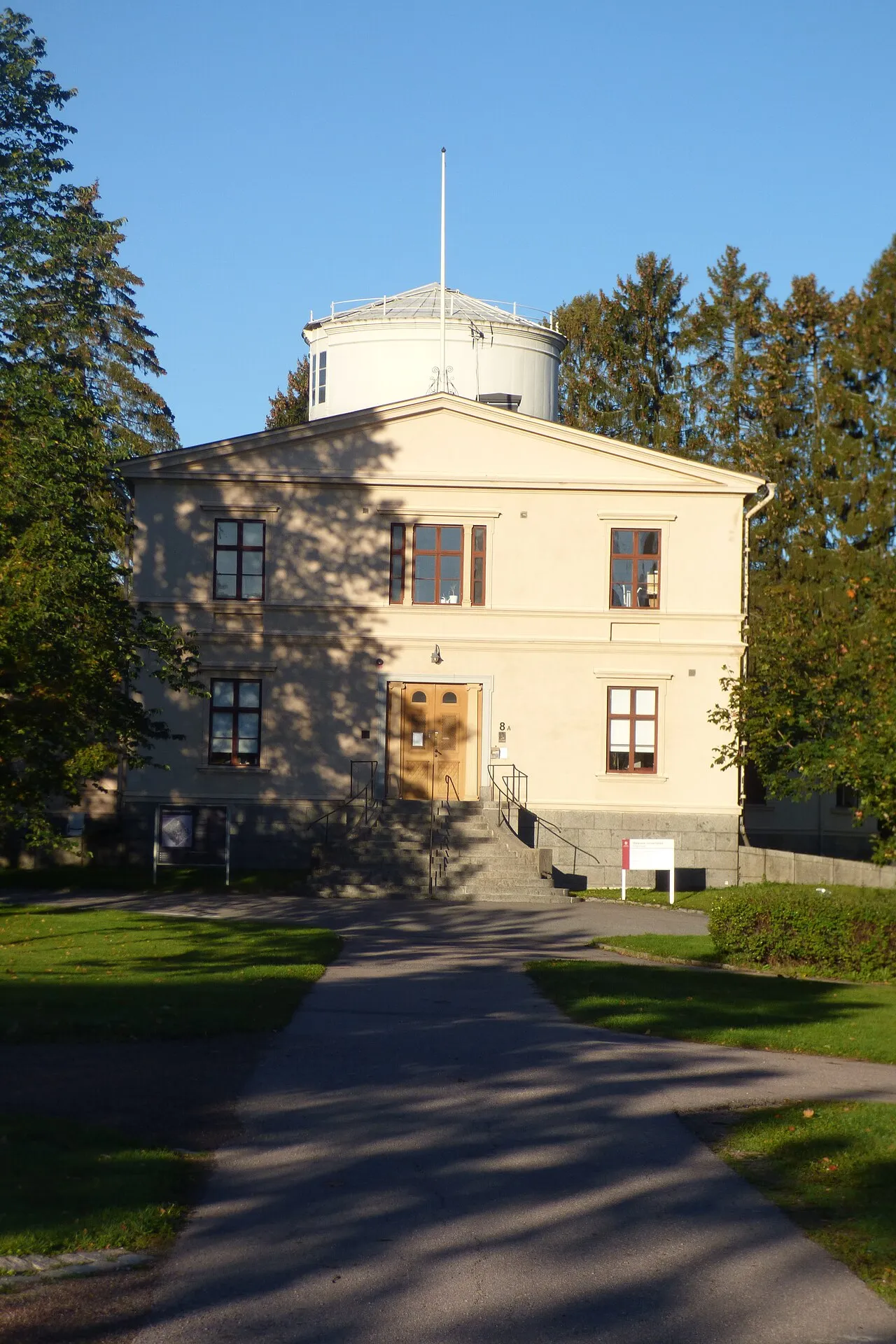 Uppsala astronomiska observatorium
