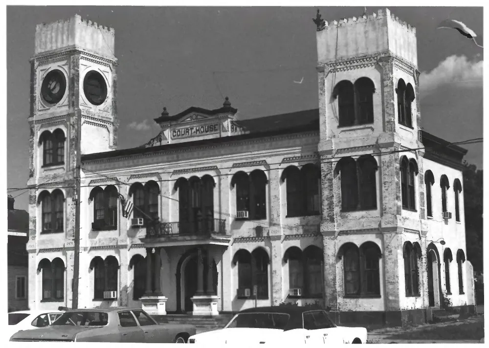 Algiers Courthouse