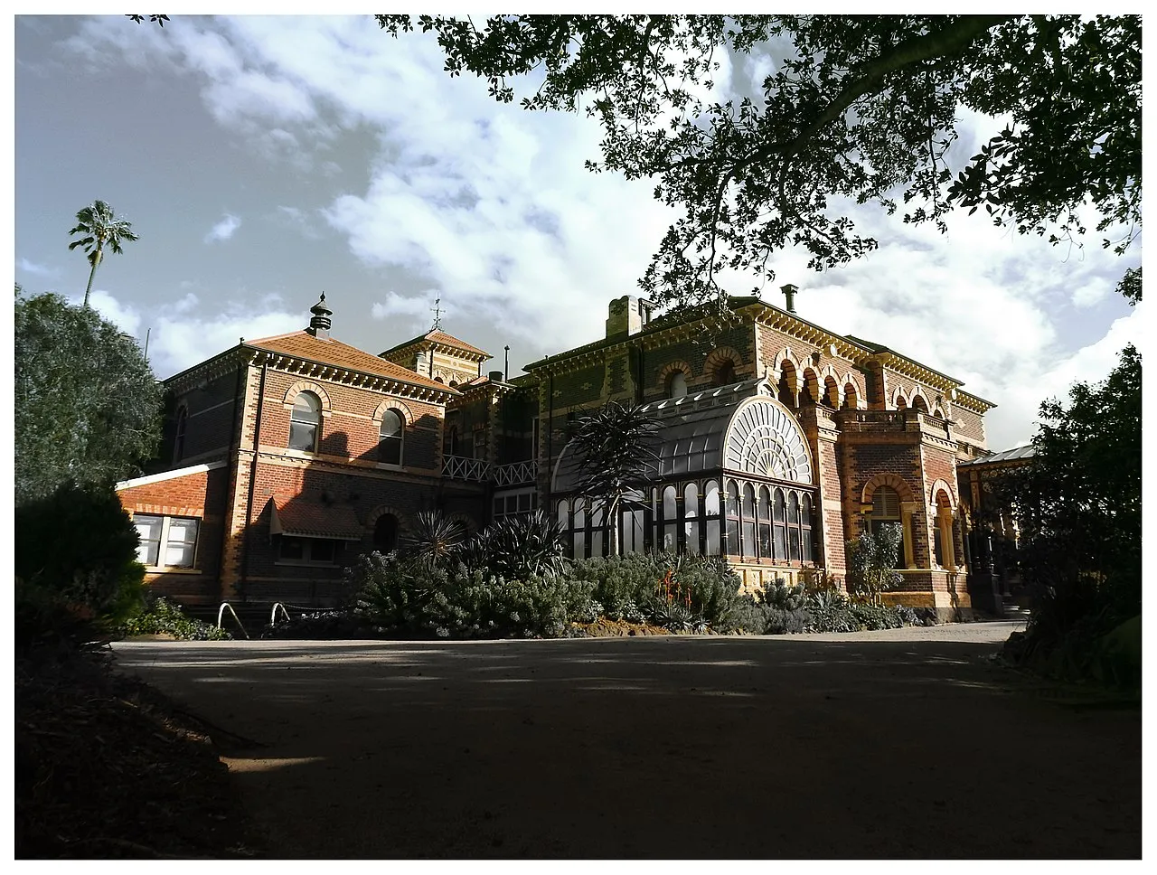 Rippon Lea Estate