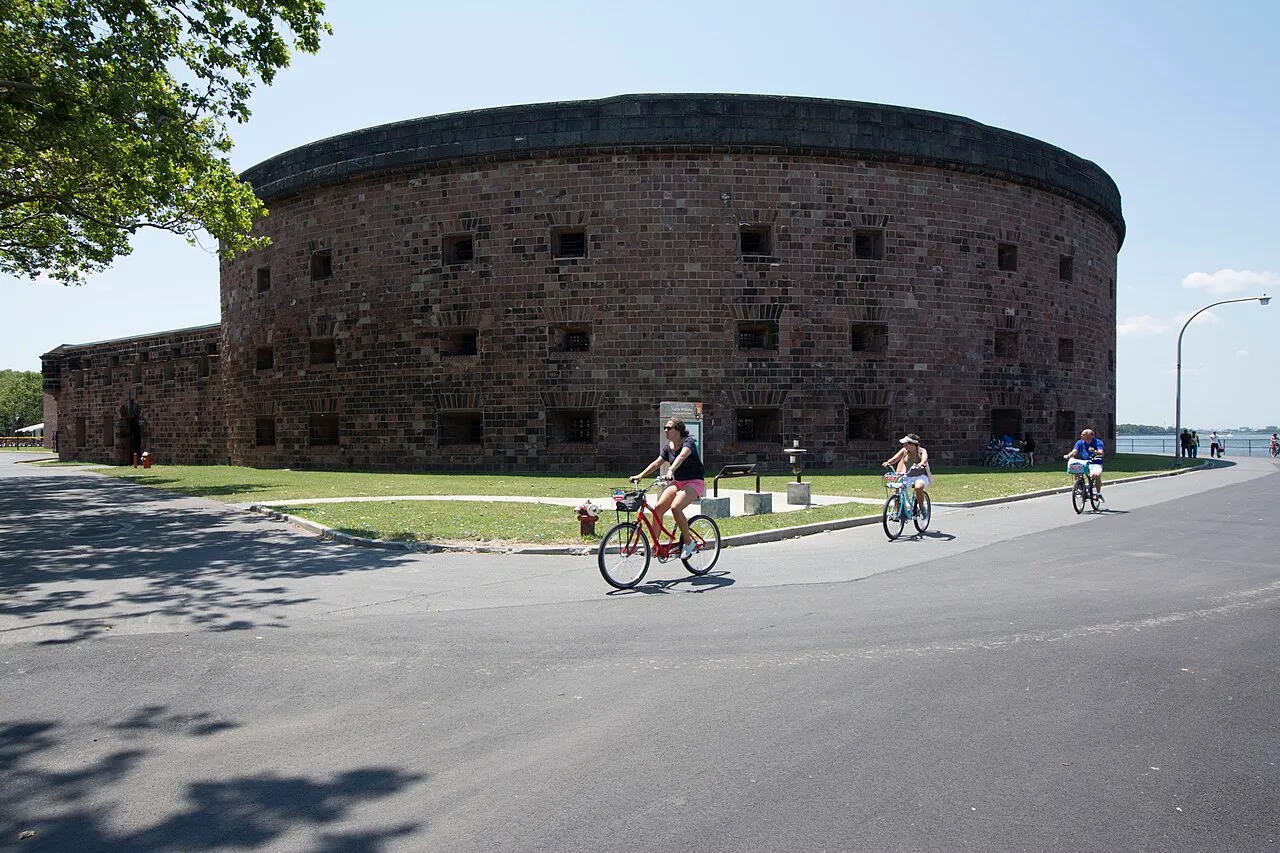 Governors Island — Castle Williams