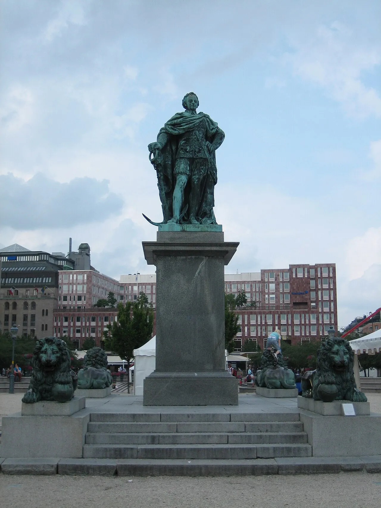 Statue of Carl XIII, Stockholm