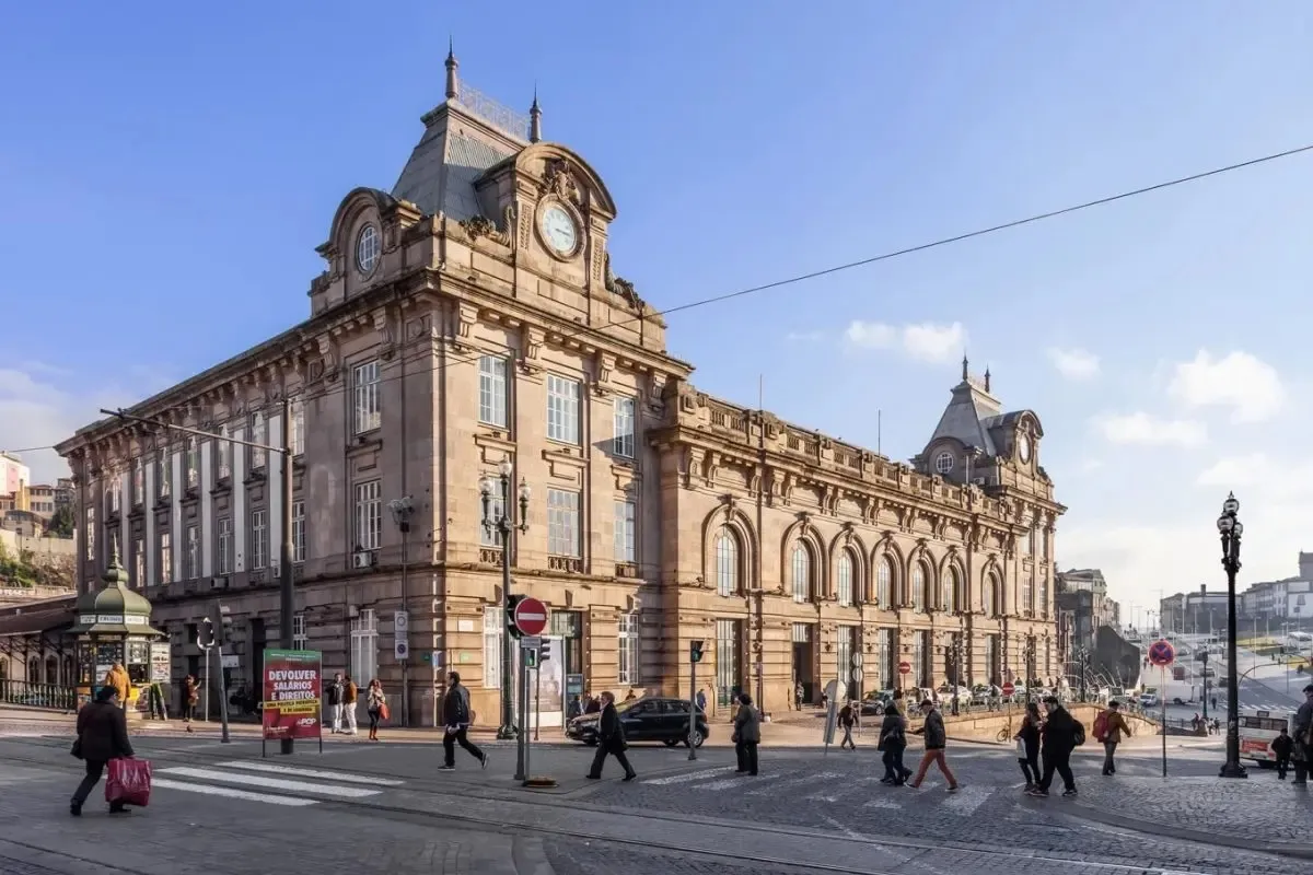 São Bento Railway Station