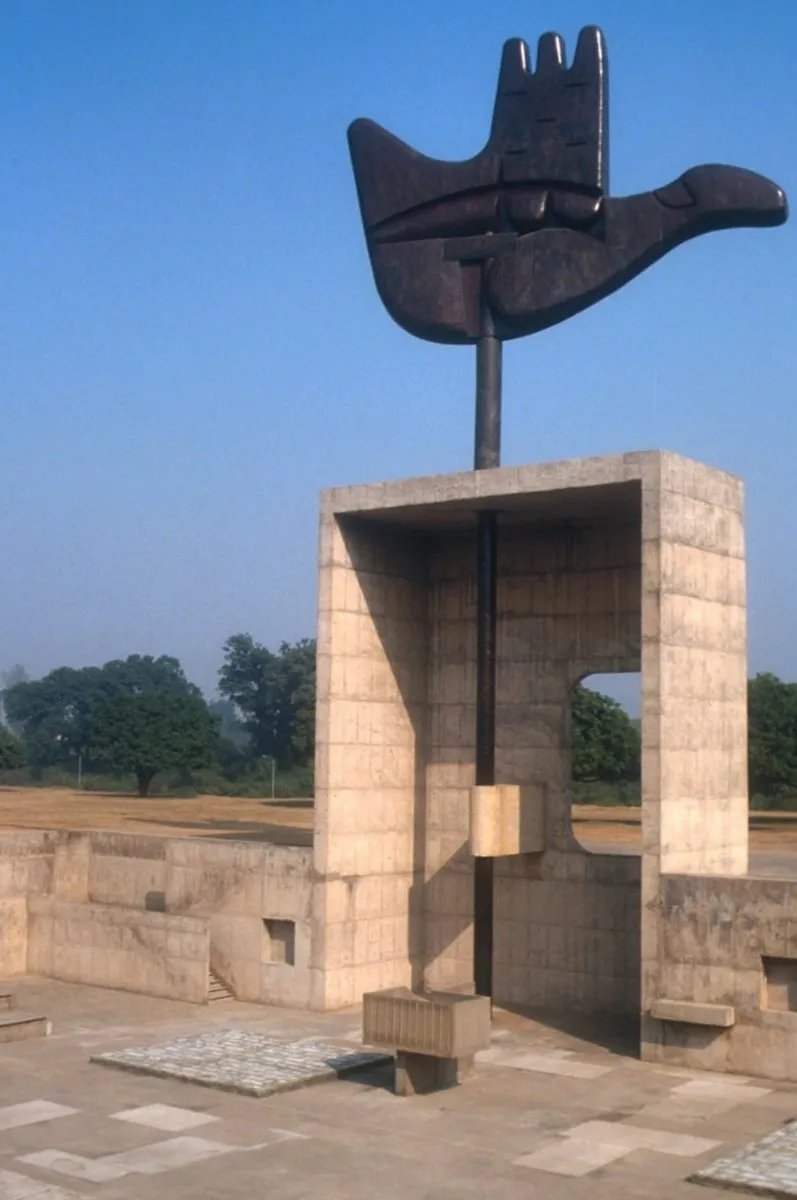 Open Hand Monument