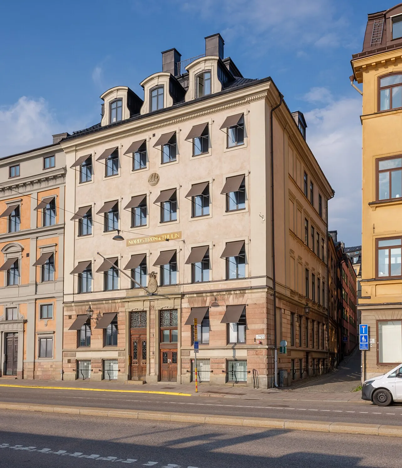 Skeppsbron 34