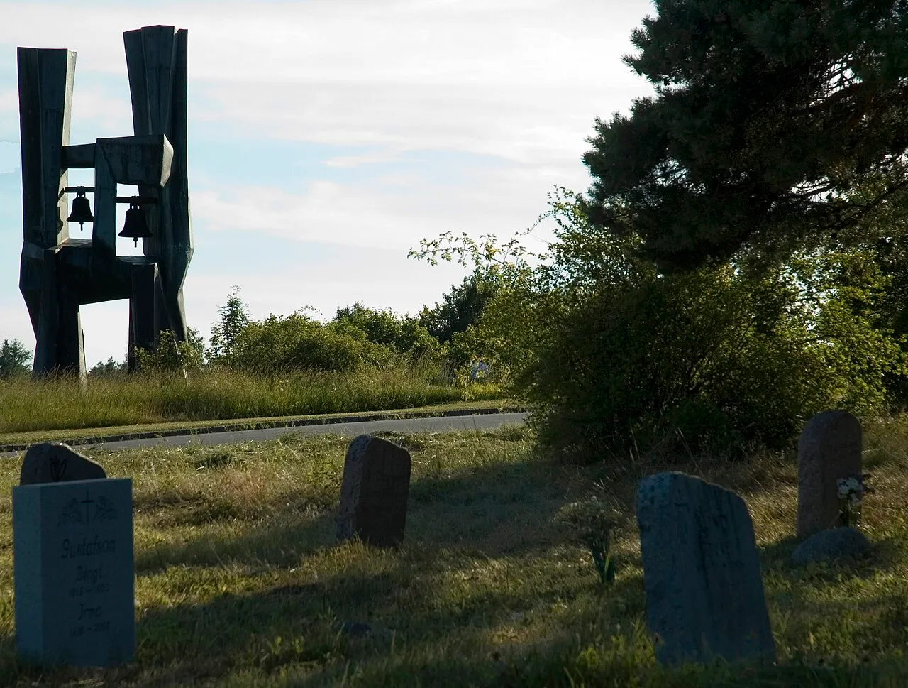 Berthåga Cemetery